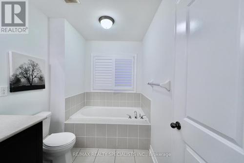 35 Merrybrook Trail, Brampton (Northwest Brampton), ON - Indoor Photo Showing Bathroom