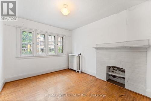 16 Indian Rd Crescent, Toronto (High Park North), ON - Indoor Photo Showing Other Room