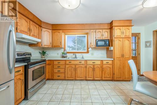 13184 10 Side Road, Halton Hills, ON - Indoor Photo Showing Kitchen