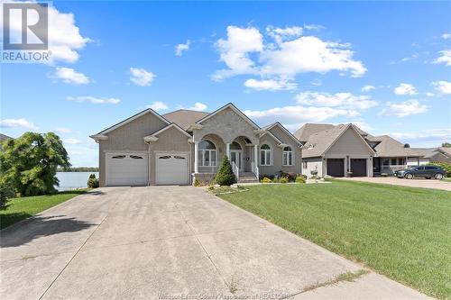 674 Dalhousie, Amherstburg, ON - Outdoor With Facade