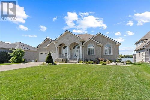 674 Dalhousie, Amherstburg, ON - Outdoor With Facade