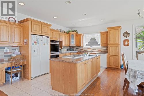 674 Dalhousie, Amherstburg, ON - Indoor Photo Showing Kitchen