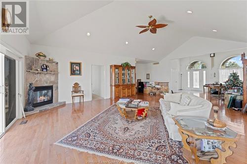 674 Dalhousie, Amherstburg, ON - Indoor Photo Showing Living Room With Fireplace