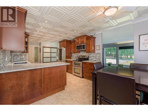 602 Maple Street, Sicamous, BC - Indoor Photo Showing Kitchen