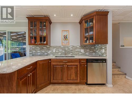 602 Maple Street, Sicamous, BC - Indoor Photo Showing Kitchen