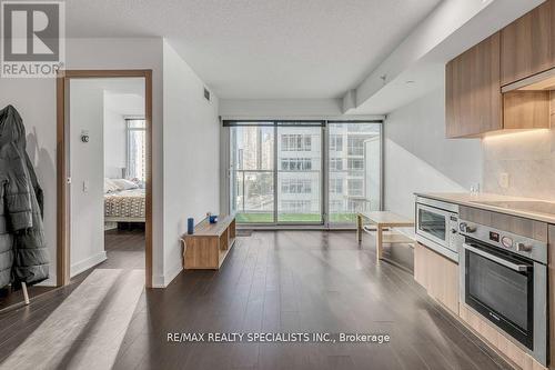 1109 - 19 Bathurst Street, Toronto (Waterfront Communities), ON - Indoor