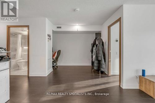 1109 - 19 Bathurst Street, Toronto (Waterfront Communities), ON - Indoor