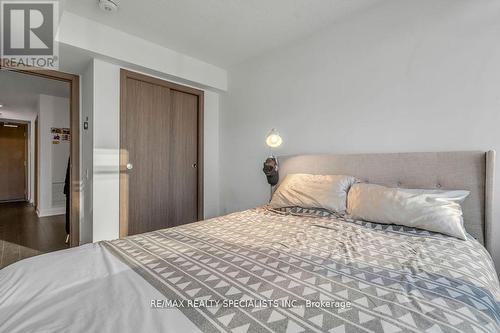 1109 - 19 Bathurst Street, Toronto (Waterfront Communities), ON - Indoor Photo Showing Bedroom