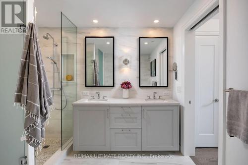 515 - 280 Howland Avenue, Toronto (Annex), ON - Indoor Photo Showing Bathroom