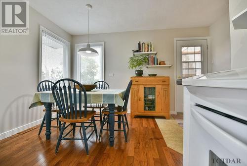 571 Birch St N, Timmins, ON - Indoor Photo Showing Dining Room