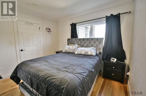 394 Elm St S, Timmins, ON - Indoor Photo Showing Bedroom