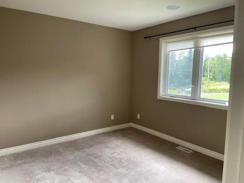 1102 Gorevale Road, Rural Thunder Bay, ON - Indoor Photo Showing Other Room