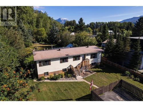 1269 Colclough  Avenue, Fernie, BC - Outdoor