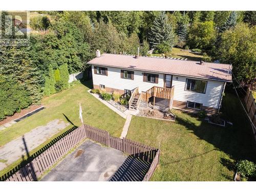 1269 Colclough  Avenue, Fernie, BC - Outdoor