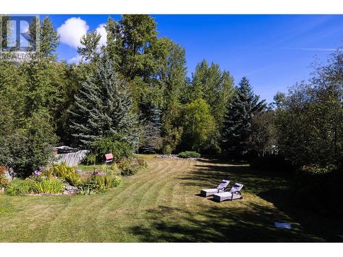 1269 Colclough  Avenue, Fernie, BC - Outdoor