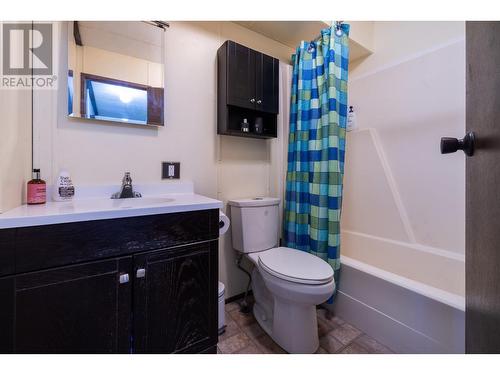 1269 Colclough  Avenue, Fernie, BC - Indoor Photo Showing Bathroom