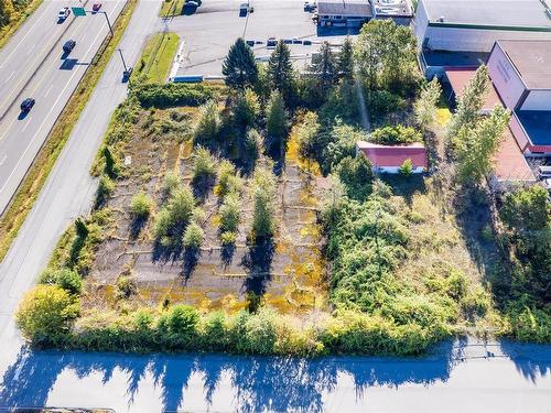 7373 Industrial Rd, Lantzville, BC 