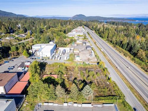 7373 Industrial Rd, Lantzville, BC 