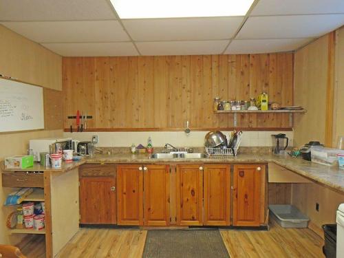 46 Front Street, Nipigon, ON - Indoor Photo Showing Kitchen With Double Sink