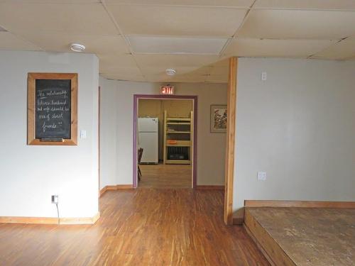 46 Front Street, Nipigon, ON - Indoor Photo Showing Other Room