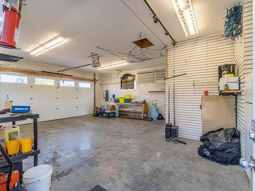 2215 Barbara Ave, Kamloops, BC - Indoor Photo Showing Garage