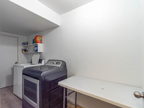 2215 Barbara Ave, Kamloops, BC - Indoor Photo Showing Laundry Room