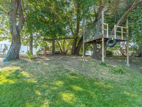 2215 Barbara Ave, Kamloops, BC - Outdoor