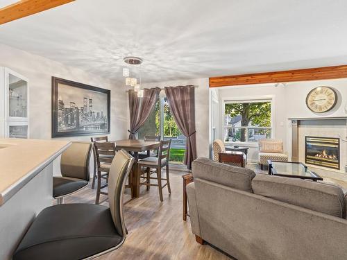 3-763 Front Street, Kamloops, BC - Indoor Photo Showing Living Room With Fireplace