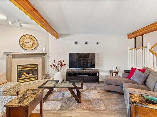 3-763 Front Street, Kamloops, BC - Indoor Photo Showing Living Room With Fireplace