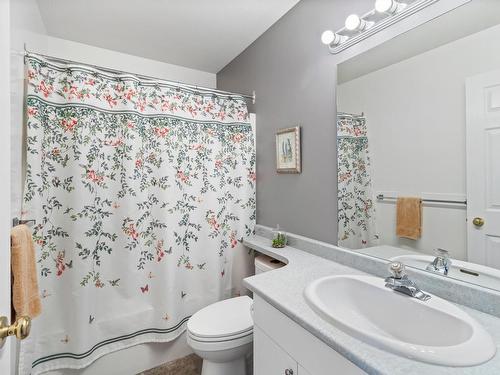 3-763 Front Street, Kamloops, BC - Indoor Photo Showing Bathroom