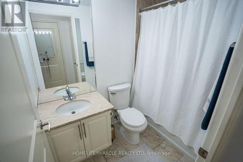 303 - 9235 Jane Street, Vaughan (Maple), ON - Indoor Photo Showing Bathroom