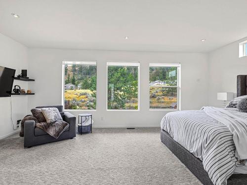 1358 Rockcress Drive, Kamloops, BC - Indoor Photo Showing Bedroom