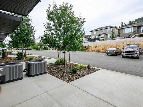 133-1901 Qu'Appelle Blvd, Kamloops, BC - Outdoor With Exterior