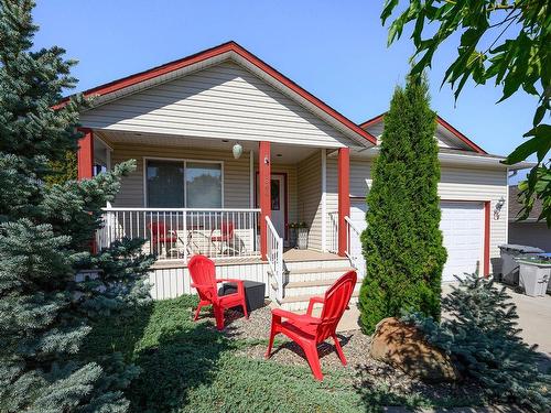 864 Regent Cres, Kamloops, BC - Outdoor With Deck Patio Veranda