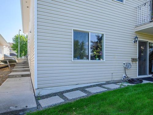 864 Regent Cres, Kamloops, BC - Outdoor With Exterior