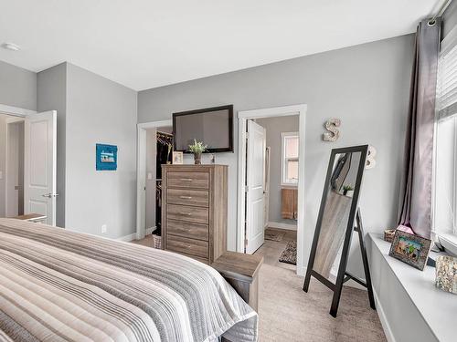 128-1939 Coldwater Drive, Kamloops, BC - Indoor Photo Showing Bedroom