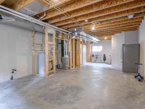 128-1939 Coldwater Drive, Kamloops, BC - Indoor Photo Showing Basement