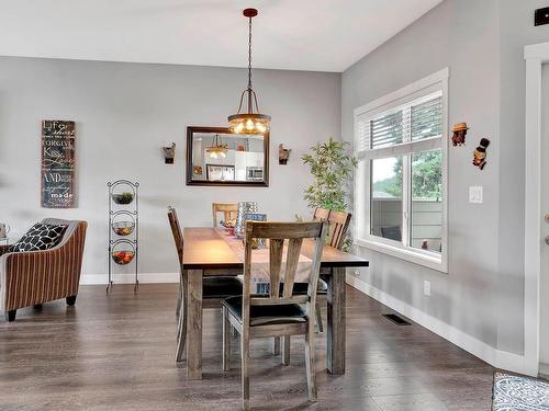 128-1939 Coldwater Drive, Kamloops, BC - Indoor Photo Showing Dining Room