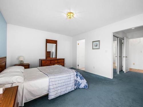 1021 Norview Place, Kamloops, BC - Indoor Photo Showing Bedroom