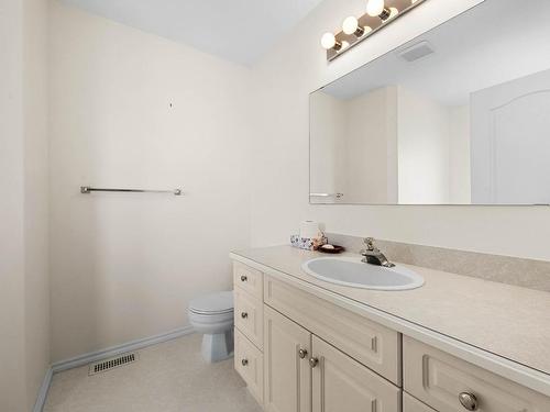 1021 Norview Place, Kamloops, BC - Indoor Photo Showing Bathroom