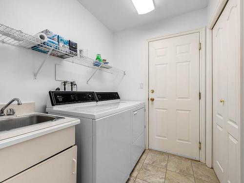 1021 Norview Place, Kamloops, BC - Indoor Photo Showing Laundry Room