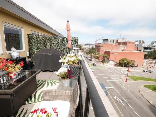 309-599 Pandora Ave, Victoria, BC - Outdoor