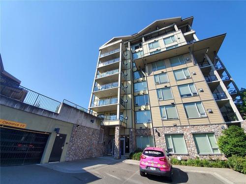 205-194 Beachside Dr, Parksville, BC - Outdoor With Facade