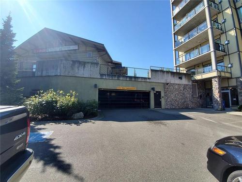 205-194 Beachside Dr, Parksville, BC - Outdoor