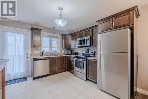 13 Bridgeport Street, Paradise, NL - Indoor Photo Showing Kitchen