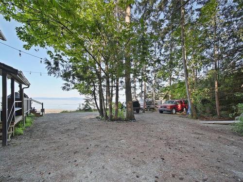 6641 Island Hwy West, Bowser, BC 