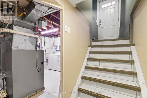 74 Marmora Street, St. Catharines, ON - Indoor Photo Showing Other Room