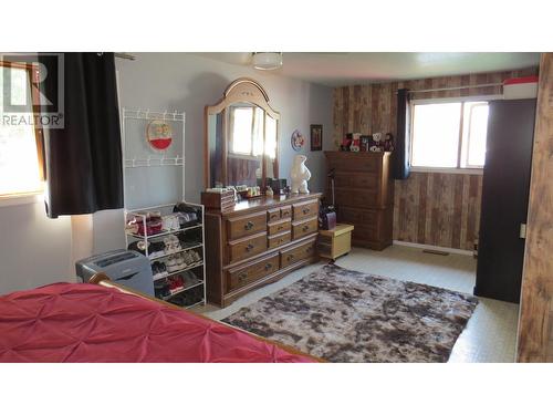 213 Baker Drive, Quesnel, BC - Indoor Photo Showing Bedroom