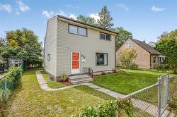 974 College AVE  Winnipeg, MB R2X 1B3