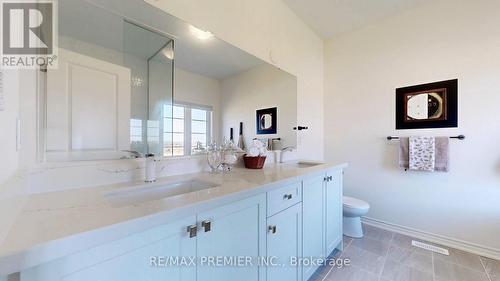 61 Conarty Crescent, Whitby, ON - Indoor Photo Showing Bathroom